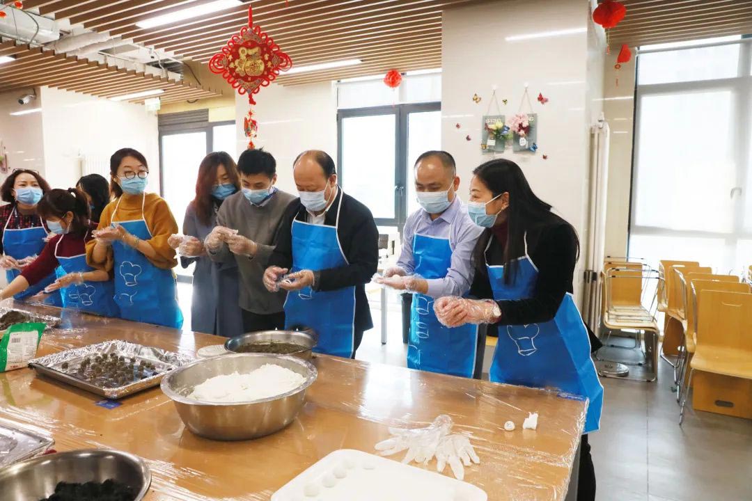 工厂元宵节福利